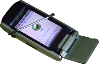 Illustration for article titled What Was Your First Smartphone?